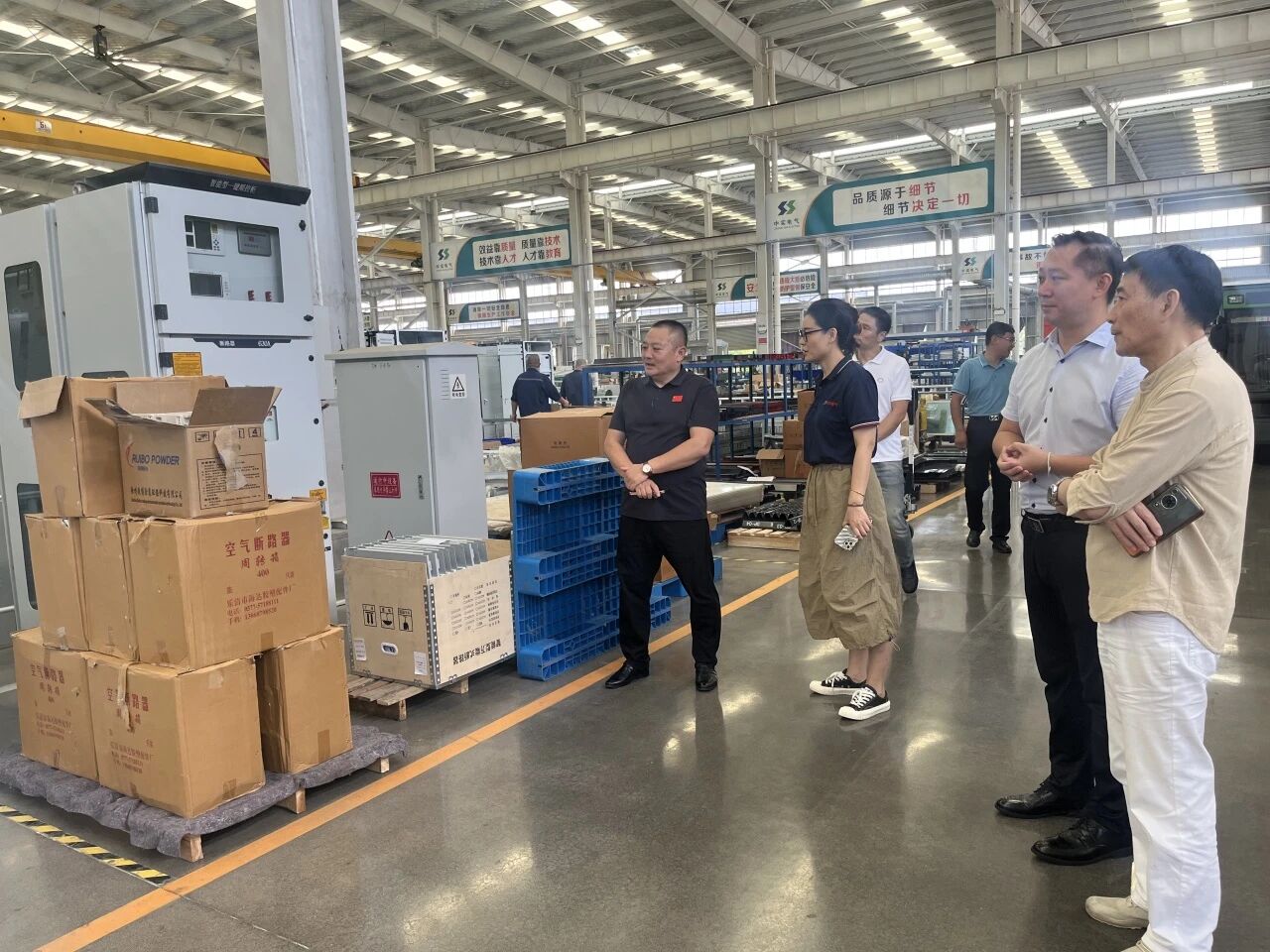 1758609641615742.jpg 1758609641615742.jpg